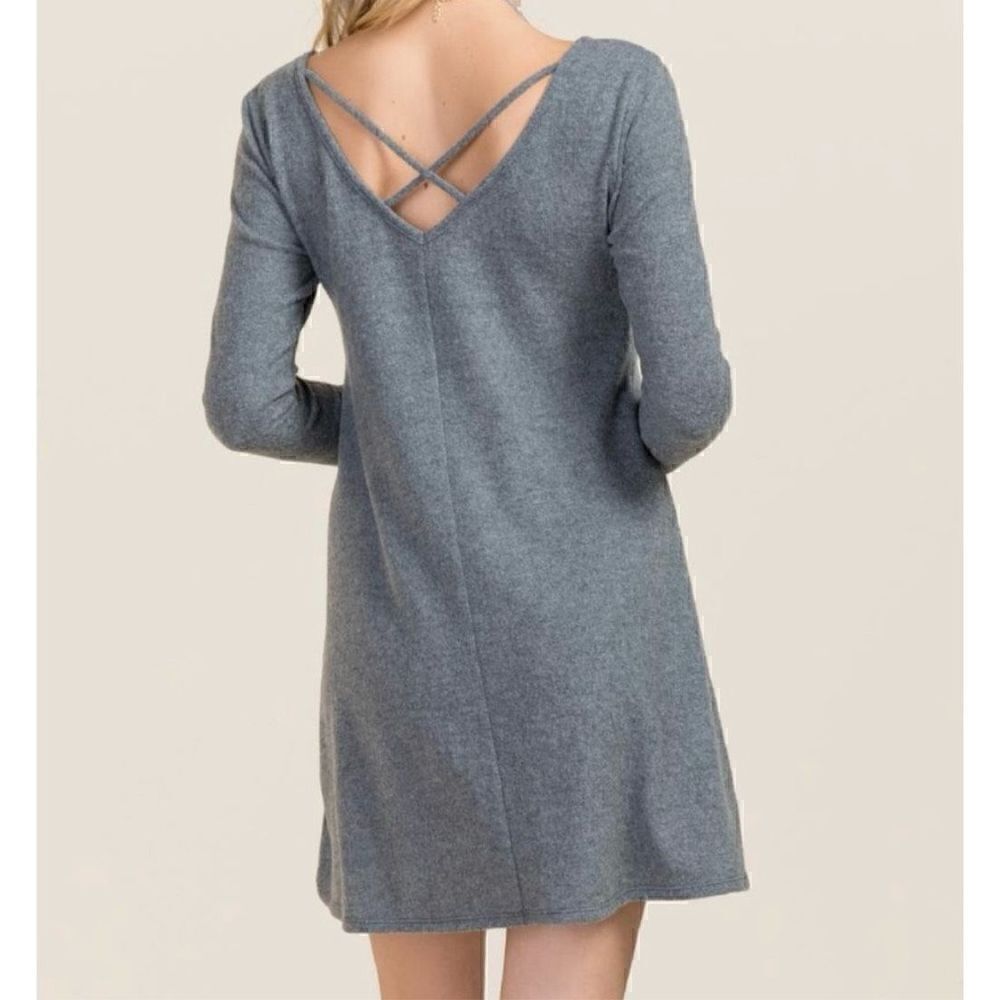 Francesca’s Alya X back Shift Dress Dark Gray Size Small